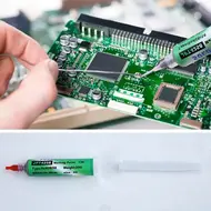 Low Temp Solder Paste for SMD IC BGA PCB Repair 138°C Lead-free Soldering Paste Needle Syringe Flux Tin No Clean Paste Welding 826