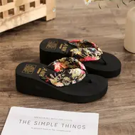 2025 Fashion Women Flip Flops Summer Beach Platform Slippers Casual Outside Wedges Sandals Summer Women Shoes 923