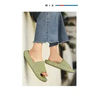 Luxury Man Sandal for Men's Shoes 2025 White Sandals Flat Sandals Mens Soft Sandles Summer Shoes Sale Slippers Slipers 1004