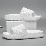 Luxury Man Sandal for Men's Shoes 2025 White Sandals Flat Sandals Mens Soft Sandles Summer Shoes Sale Slippers Slipers 1004