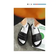 Luxury Man Sandal for Men's Shoes 2025 White Sandals Flat Sandals Mens Soft Sandles Summer Shoes Sale Slippers Slipers 1004