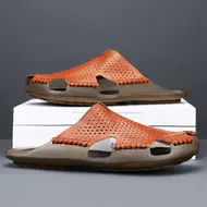 ​New Casual Leather Men Sandals Light Breathable Flats Hollow Out Male Shoes Summer Outdoor Daily Men Slippers Hot Sale Half Drag 1017