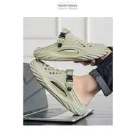 Large Size Men's Slippers Anti-Slip Odor-Resistant Operating Room Cap-Toe Clog Shoes Thick Bottom Sensation Beach Sandals 1003