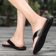 Size 38-47 New Flip-flops For Men Casual Cool Beach Summer Shoes Hotel Slippers Man Light Flats Luxe Men's Shoes 1022