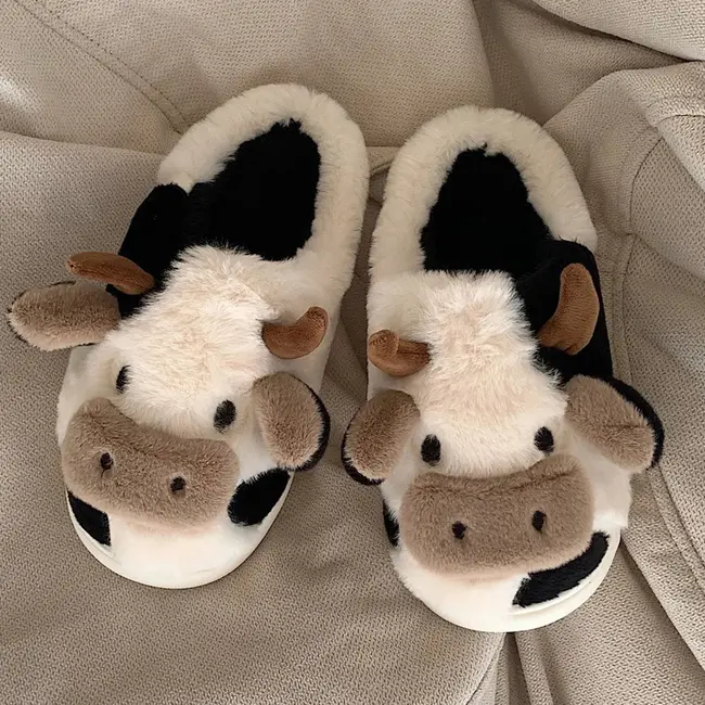 New Winter Unisex Cartoon Cow Warm Plush Slippers Couple's Indoor Non-slip House Slides Men And Women Toe Wrap Home Cotton Shoes 1019_18924