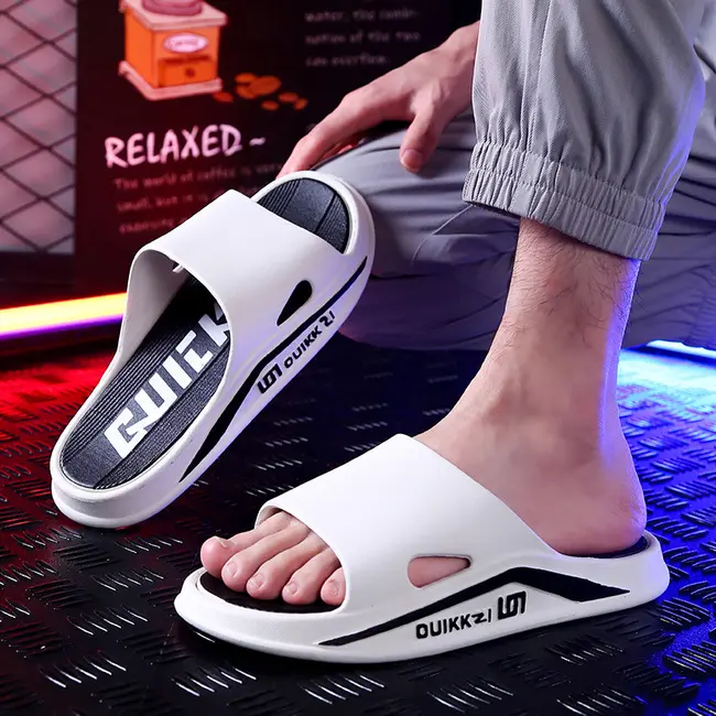 Men's Summer Thick Bottom Super Soft Slippers Indoor Home Use Bath Room Shower Outdoor Wearable Flip Flops PVC Material 1016_18849