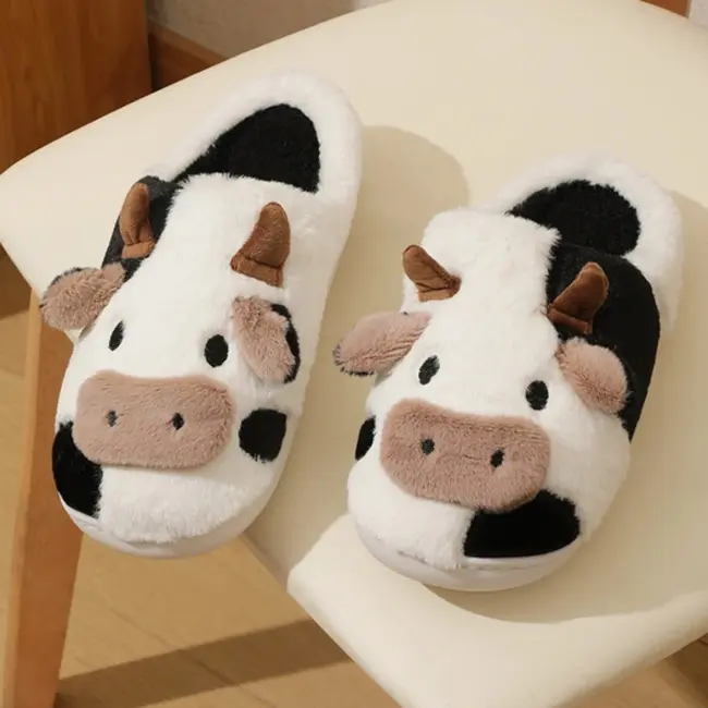 New Winter Unisex Cartoon Cow Warm Plush Slippers Couple's Indoor Non-slip House Slides Men And Women Toe Wrap Home Cotton Shoes 1019_18922