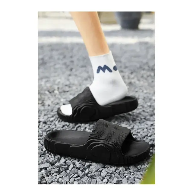Luxury Man Sandal for Men's Shoes 2025 White Sandals Flat Sandals Mens Soft Sandles Summer Shoes Sale Slippers Slipers 1004_18692