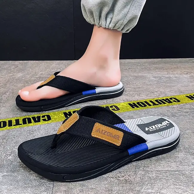 Men Mixed Colors Flip-flops Summer Comfortable Thick Sole Non-Slip Walking Shoes Round Head Lightweight Beach Slippers 1013_18802