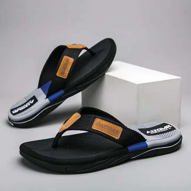 Men Mixed Colors Flip-flops Summer Comfortable Thick Sole Non-Slip Walking Shoes Round Head Lightweight Beach Slippers 1013_18800