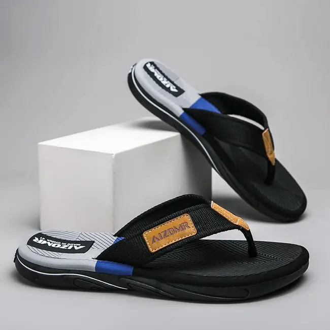 Men Mixed Colors Flip-flops Summer Comfortable Thick Sole Non-Slip Walking Shoes Round Head Lightweight Beach Slippers 1013_18801