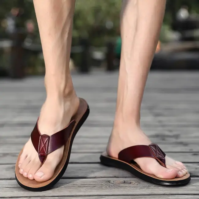 Size 38-47 New Flip-flops For Men Casual Cool Beach Summer Shoes Hotel Slippers Man Light Flats Luxe Men's Shoes 1022_18992