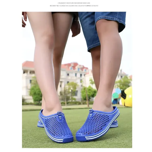 Comfortable Men Pool Sandals Summer Outdoor Beach Shoes Men Slip on Garden Clogs Casual Water Shower Slippers Unisex 988_18324