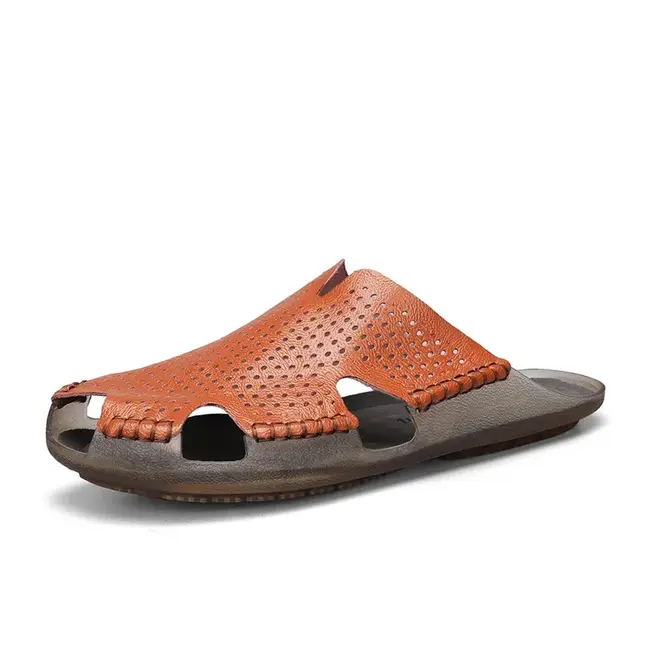 ​New Casual Leather Men Sandals Light Breathable Flats Hollow Out Male Shoes Summer Outdoor Daily Men Slippers Hot Sale Half Drag 1017_18885